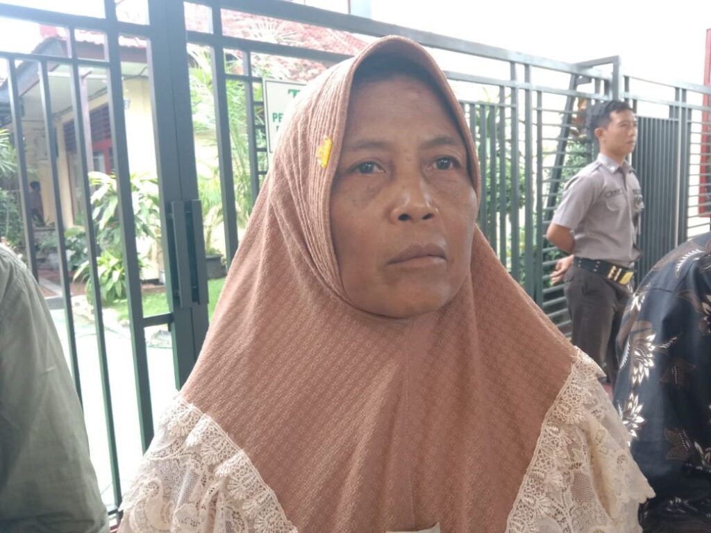 Hakim Vonis Mbah Darmi Hukuman 1,5 Bulan&nbsp;Penjara