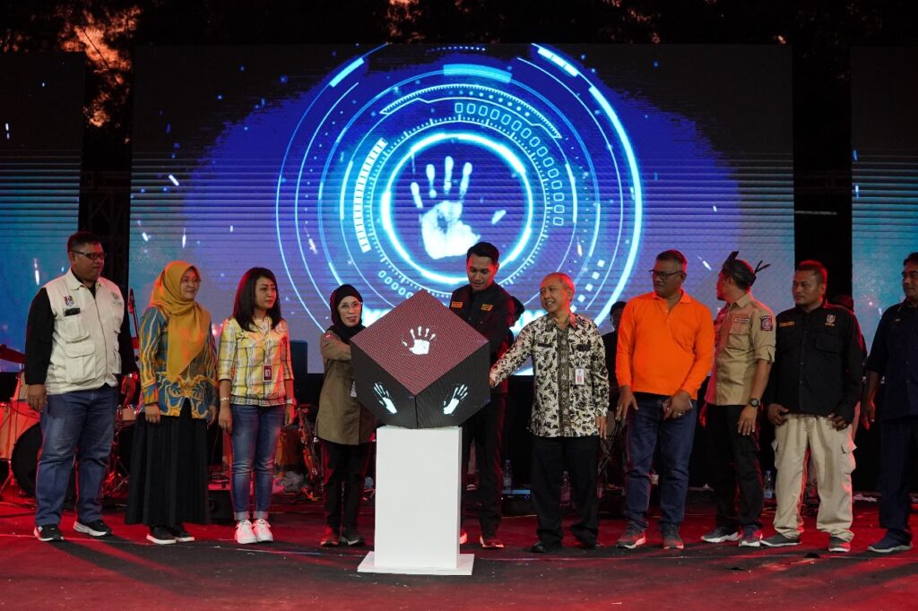 Buka Duta Fest, Bupati Tuban Ingatkan Masyarakat Untuk Gotong&nbsp;Royong