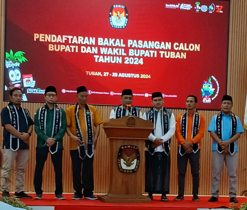 Diiringi Lantunan Sholawat, Malam ini Pkl. 19.30, Pasangan Riyadi – Gus Wafi, Mendaftar ke KPU&nbsp;Tuban